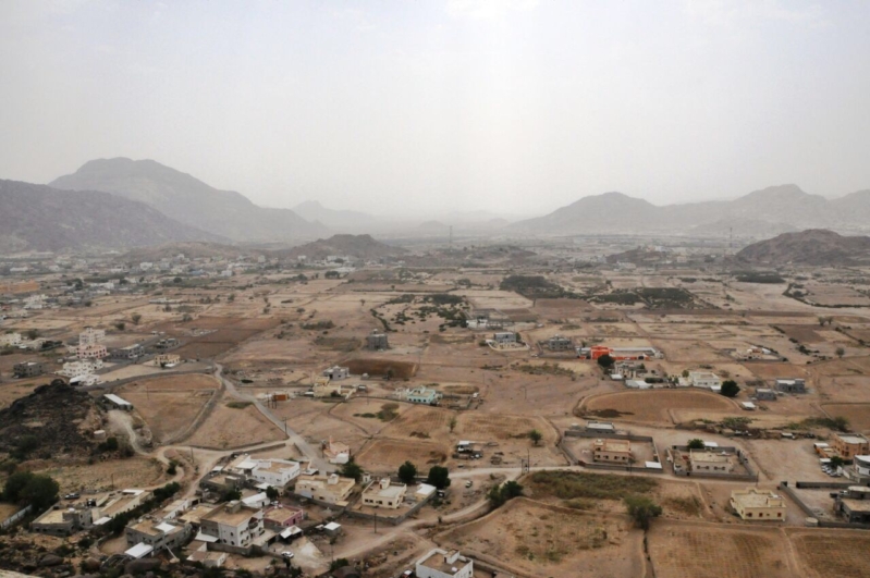 الكهرباء ردًا على “المواطن”: اعتماد كابلات أرضية لتغذية قرى ثلوث المنظر
