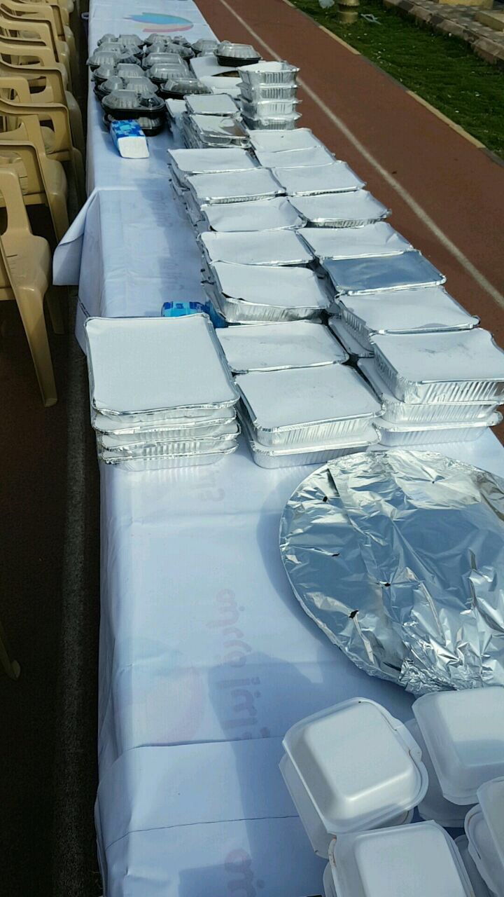 إقامة أطول مائدة طعام لدعم الأسر المنتجة في المملكة بخميس مشيط