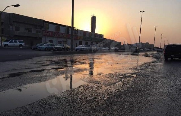 حفرة بلدية أم السلم تهدد مرتادي طريق مكة القديم من جديد