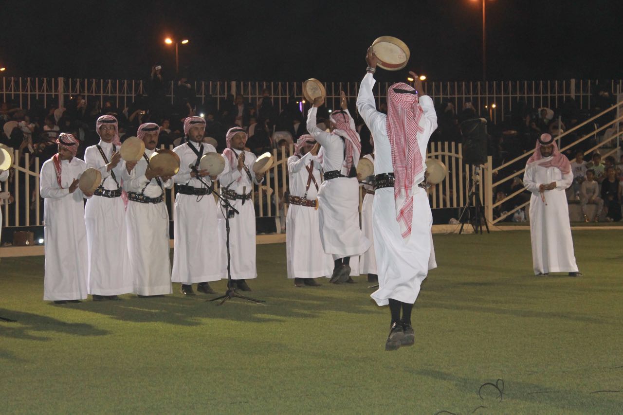 “الحيومة” تعود لسوق عكاظ وتتحدى الاندثار وسط تفاعل جماهيري كبير