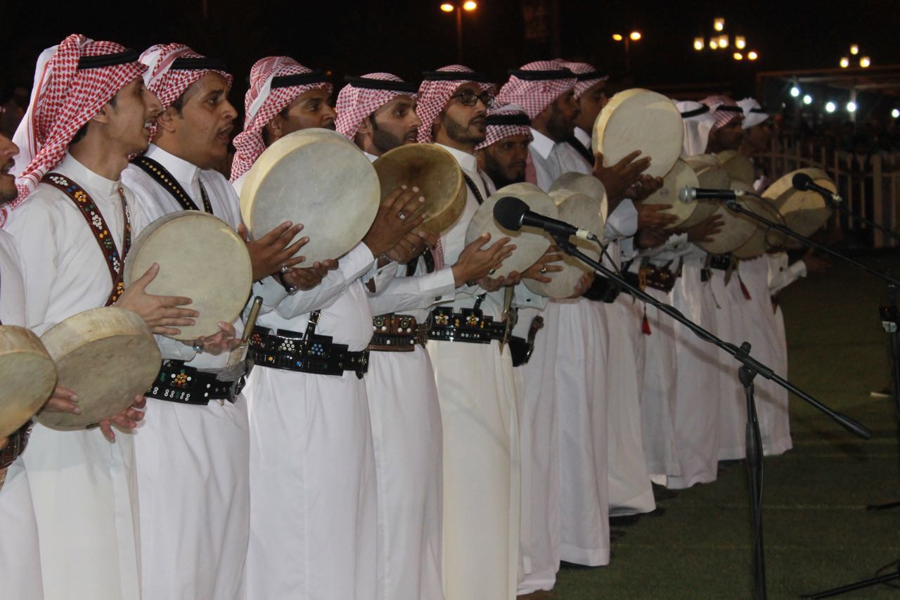 "الحيومة" تعود لسوق عكاظ وتتحدى الاندثار وسط تفاعل جماهيري كبير