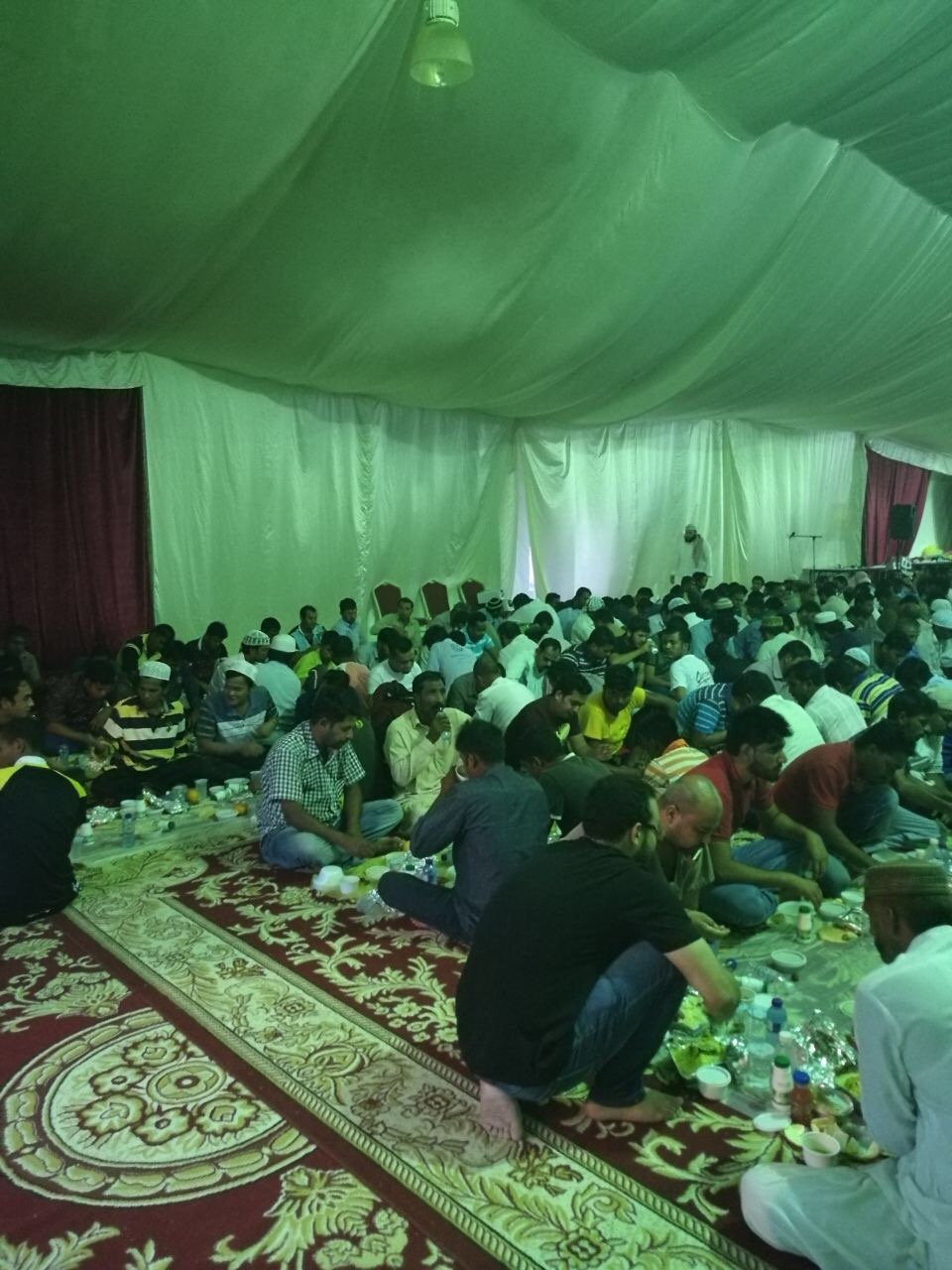 شملت 800 صائم في يوم التدشين.. افتتاح أضخم خيمة إفطار في المجاردة - المواطن