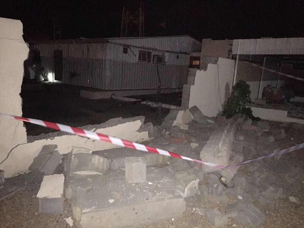 استشهاد طفل بنجران وإصابة والده وشقيقه بمقذوفات الحوثي