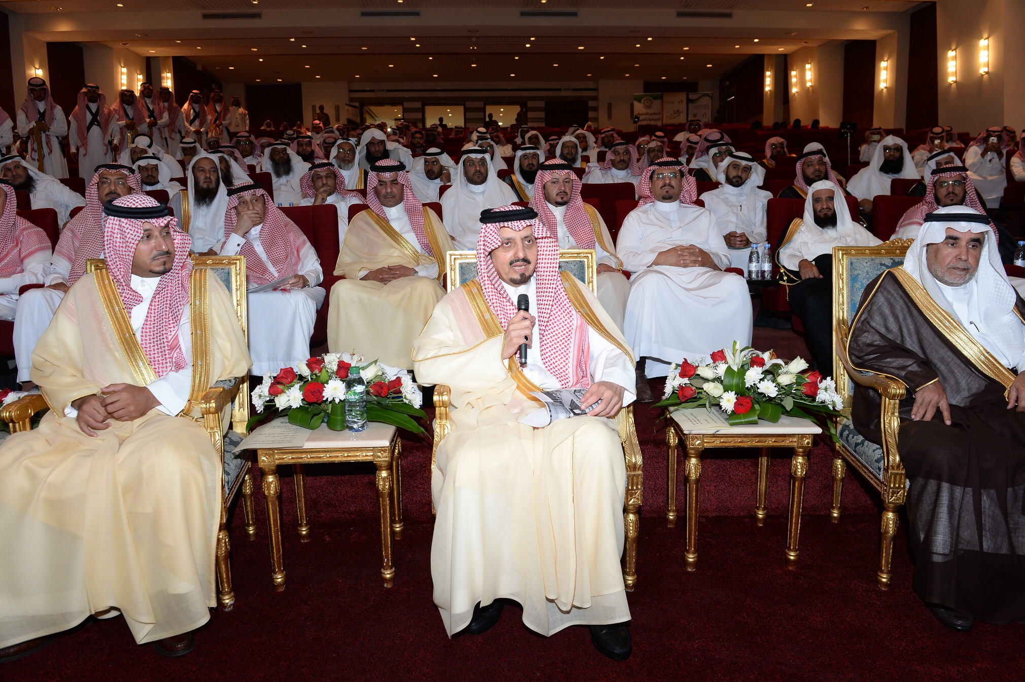 فيصل بن خالد في اللقاء الدوري للمجلس التنسيقي: الدولة تعطي بلا حدود لمساعدة المحتاجين