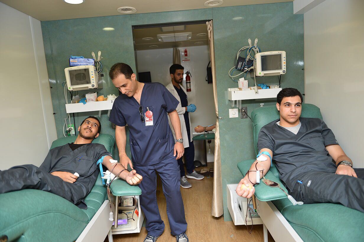 حملة للتبرع بالدم لجنود الحد الجنوبي بجامعة عبدالرحمن بن فيصل