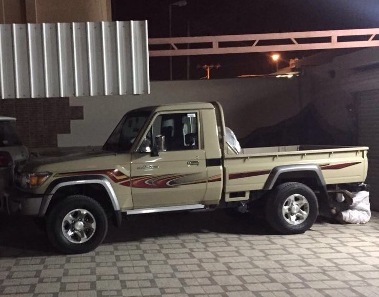بالصورة.. سرقة سيارة من أمام منزل صاحبها بـ #رفحاء