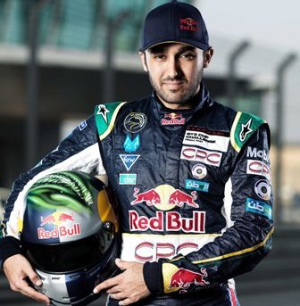 عبدالعزيز الفيصل من بطل سباق سيّارات إلى نائب رئيس مجلس إدارة هيئة الرياضة