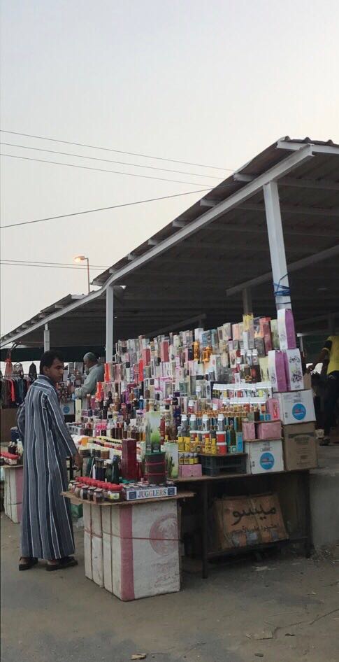 بالصور .. “المواطن” ترصد انتعاش سوق الخميس في الدرب .. 150 عامًا من التجارة