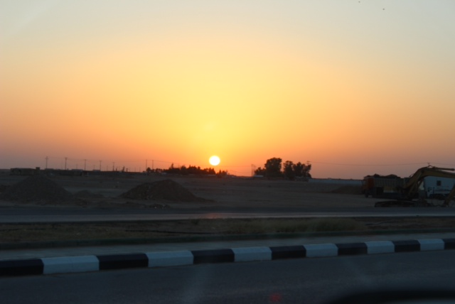 بالصور.. شمس الـ 27 من رمضان تشرق بلا أشعة