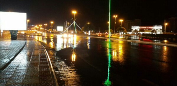 هطول أمطار متفرقة على أحياء جنوب جدة