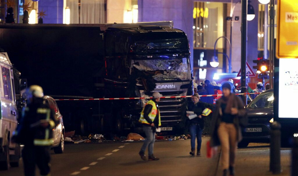 ليلة دامية .. الشرطة الألمانية تعلن ارتفاع ضحايا الهجوم على سوق عيد الميلاد