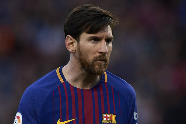 ميسي يُطالب برشلونة بالتخلص من 5 لاعبين