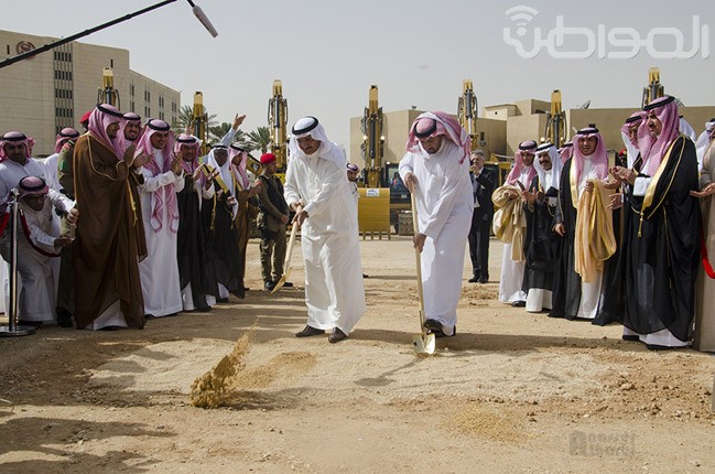 خالد بن بندر: انتهت مرحلة الدراسات وبدأ التنفيذ