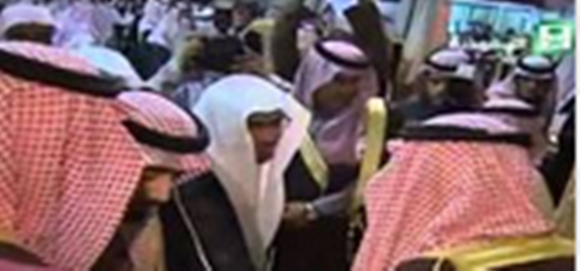 #تيوب_المواطن :الشيخ المغامسي يطمئن على صحة الملك