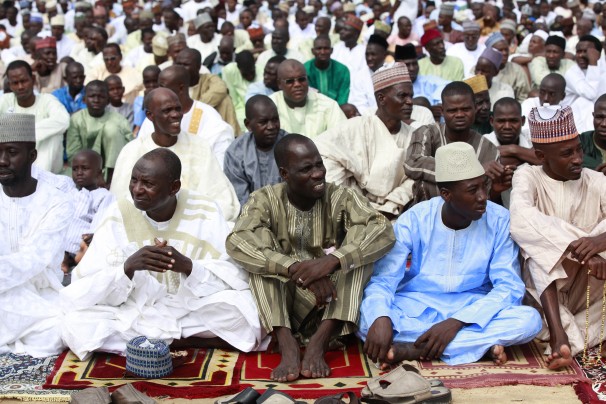 مقتل 60 مصليًّا في هجوم مسلح استهدف مسجد في نيجيريا