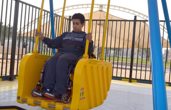 أمانة الشرقية تدمج الأطفال ذوي الاحتياجات بألعاب مخصوصة