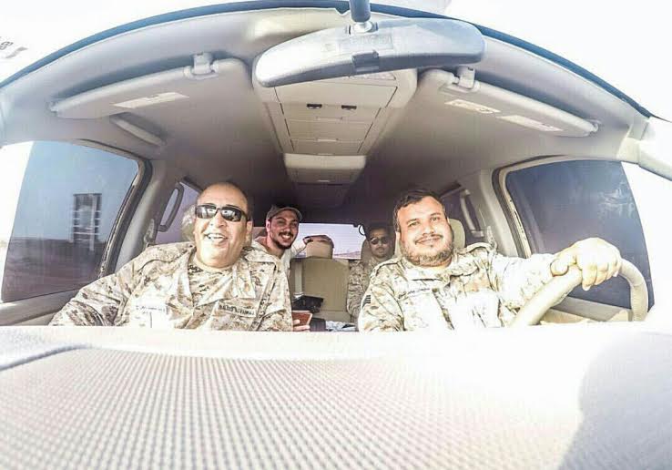 بالصور.. زيارة الإعلامي الفراج للمرابطين في الحد الجنوبي