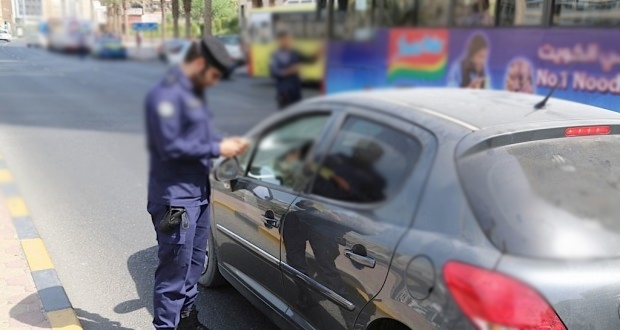 شرطة الكويت تبحث عن محتال باع لسعودي محلاً وهمياً بـ 2500 دينار