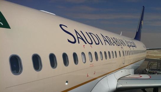 “السعودية” تطلق خدمة الـ “واي فاي” على متن طائراتها