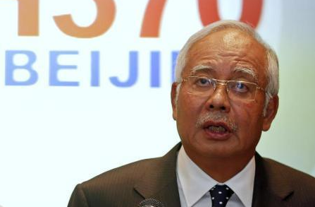 رئيس وزراء ماليزيا: اختفاء الطائرة “سيناريو غريب”