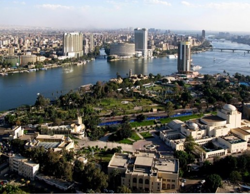 توافد الرؤساء والمسؤولين إلى القاهرة للمشاركة في افتتاح قناة السويس