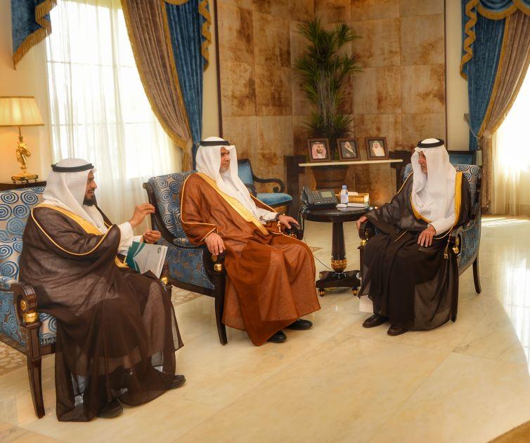 مواجهة الجرب في مكة تتصدر لقاء الفيصل مع وزير التعليم والحارثي