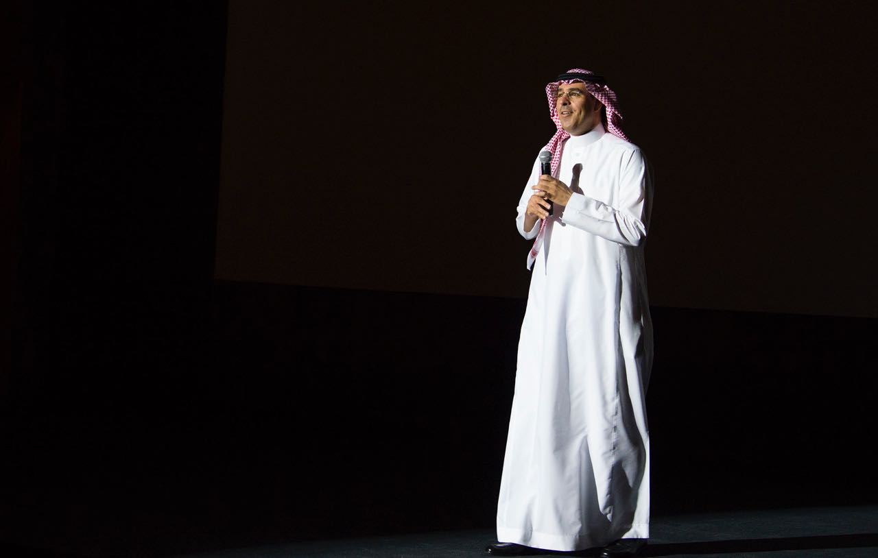 وزير الثقافة والإعلام في افتتاح أول دار سينما في المملكة: ستروا المزيد 
