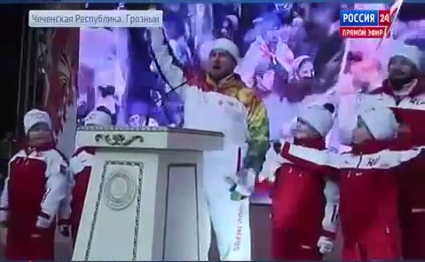 بالفيديو .. الرئيس الشيشاني يرحب بالشعلة الأولمبية بـ “الله أكبر”