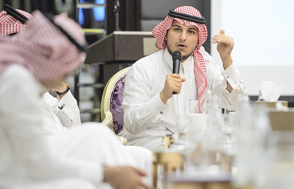 إعلاميو الرياض.. يلتقون ليناقشوا اهتماماتهم والتحديات التي تواجههم