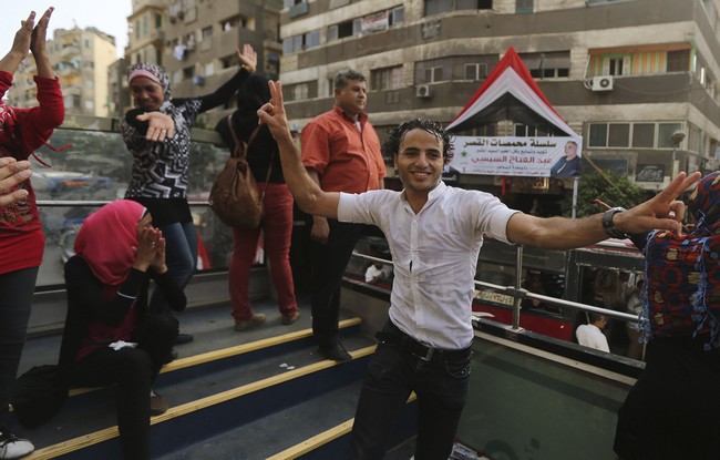 بالصور.. بدء التصويت في ثالث وآخر أيام الانتخابات الرئاسية في مصر