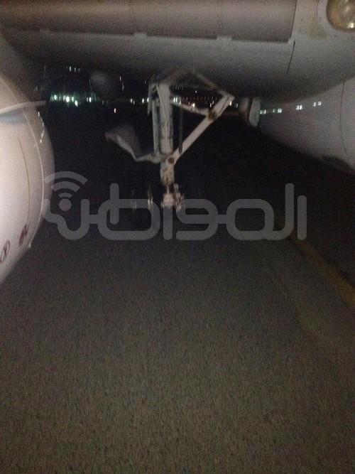 هبوط خاطئ يحطم عجلات طائرة للخطوط السعودية في المدينة