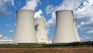 منافسة شرسة.. واشنطن تميل لبناء مفاعلات نووية بالمملكة
