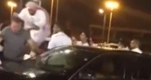المقطع المتداول لحادثة الإعتداء على بريطاني وزوجته في الرياض