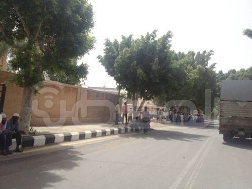 إنهاء مشكلة العمالة المحتشدة أمام مبنى محافظة الطائف