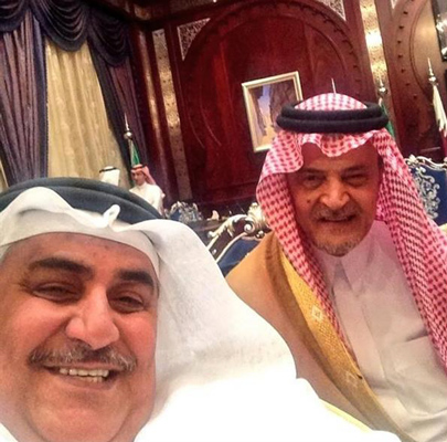 شاهد “سيلفي” وزير خارجية البحرين مع الفيصل وعبدالله بن زايد