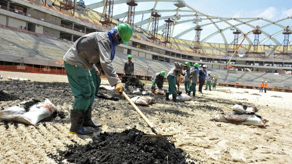 بالصور.. توقف أعمال البناء بملاعب كأس العالم في قطر