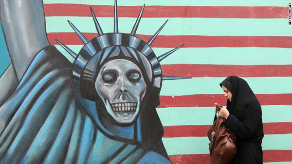 إيران: إزالة الشعارات المعادية لأمريكا من شوارع طهران