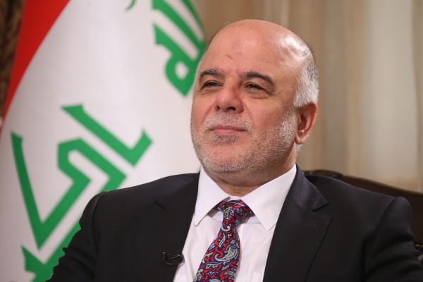 رئيس وزراء العراق يطمئن على صحة خادم الحرمين