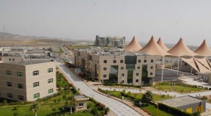 فتح باب التسجيل في جامعة الملك خالد “إلكترونياً” اليوم