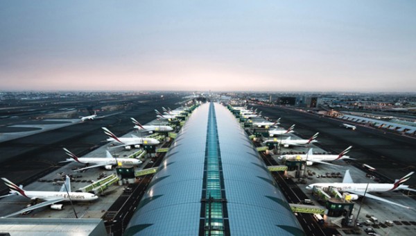 مطار “آل مكتوم الدولي” بدبي الأكبر عالمياً بسعة 160 مليون مسافر سنوياً