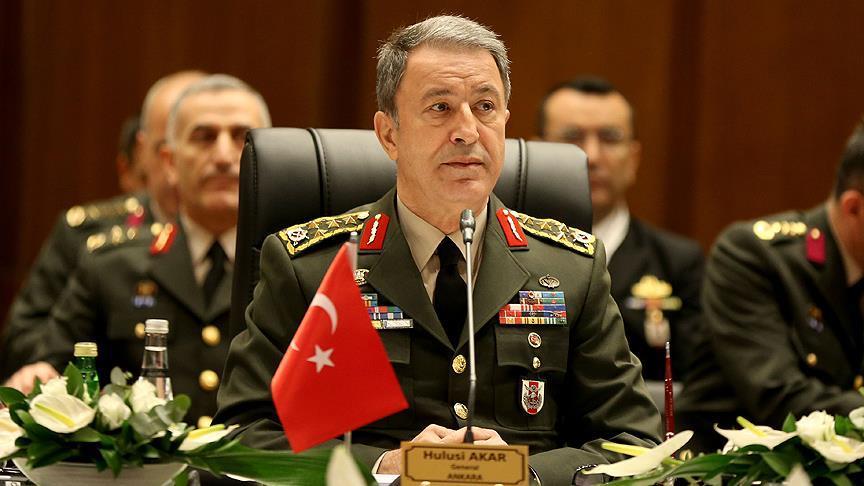الجيش التركي يحرر رئيس هيئة الأركان العامة الجنرال”خلوصي أقار” وينقله إلى مكان آمن