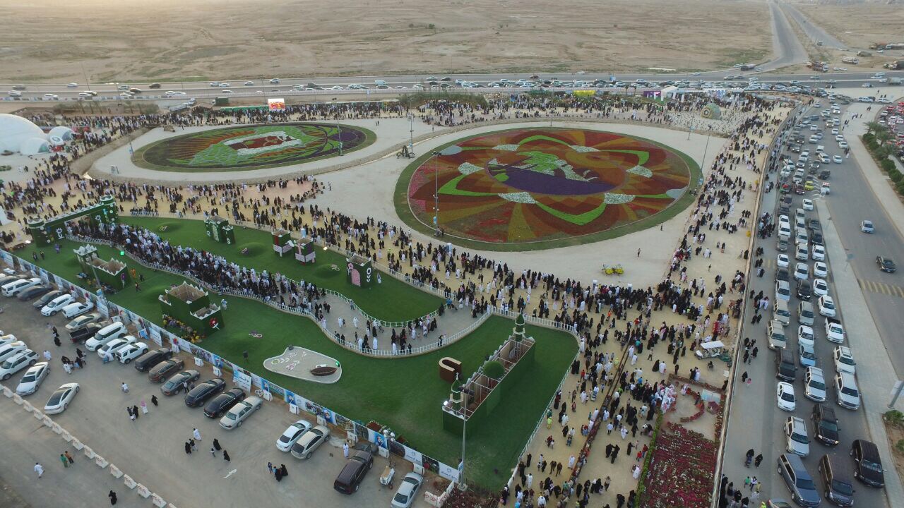 1.5 مليون زهرة تروي تضامن المواطن مع رجل الأمن بمهرجان “ربيع الرياض”