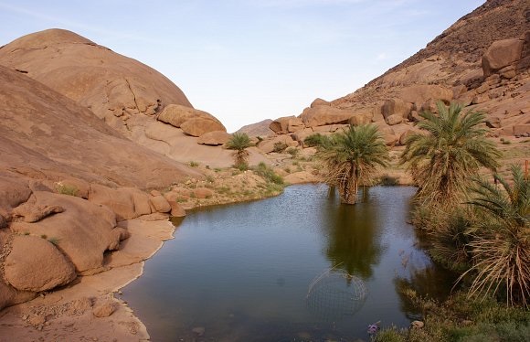 “جبل أم سنمان”.. وجهة السياح المفضلة بحائل