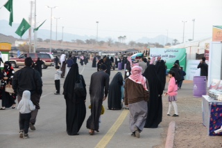 أكثر من 25 ألف زائر لمهرجان الصحراء الدولي بحائل