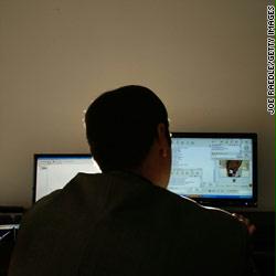 الإمارات تتعرض لهجمات إلكترونية مصدرها مصر