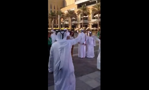 #تيوب_المواطن :احتفالات أهل الإمارات باليوم الوطني