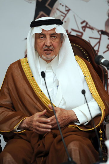 أمير منطقة مكة يثمن للجهات الأمنية دورها في تنظيم الاحتفال باليوم الوطني
