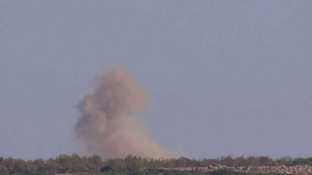 طائرات #عاصفة_الحزم تقصف موقعًا للحوثيين في محافظة لحج
