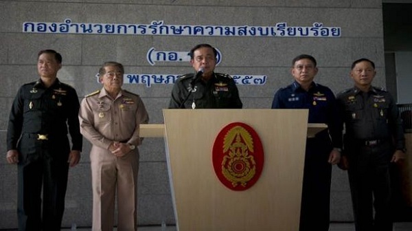قائد الجيش التايلاندي يعلن انقلاباً عسكرياً على الحكومة