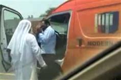 إنهاء خدمات متهم “ضرب سائقا آسيويا” في دبي